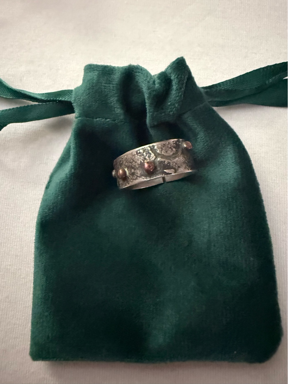 NWOT (Never Worn) Band Ring w/Copper Accents Handmade by Costa Rican Artisan